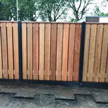 Dienst_Bankirai schuttingen